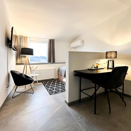 זיגן Si-View Einzelzimmer Zimmer 25 - Hotel מראה חיצוני תמונה
